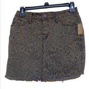 3/$24 Mudd raw hem leopard print animal print FLXstretch skirt size 3